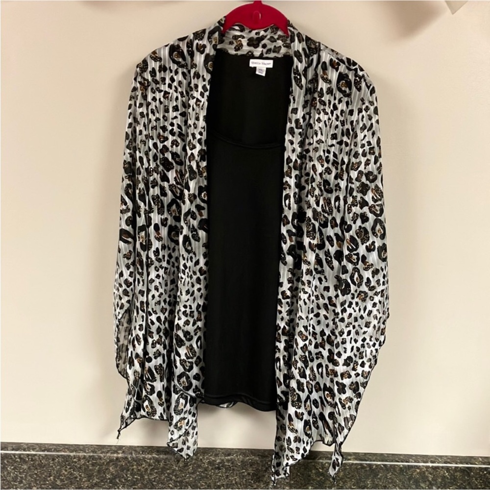 Rebecca Malone Black Tank with White and Black Leopard Print Kimono